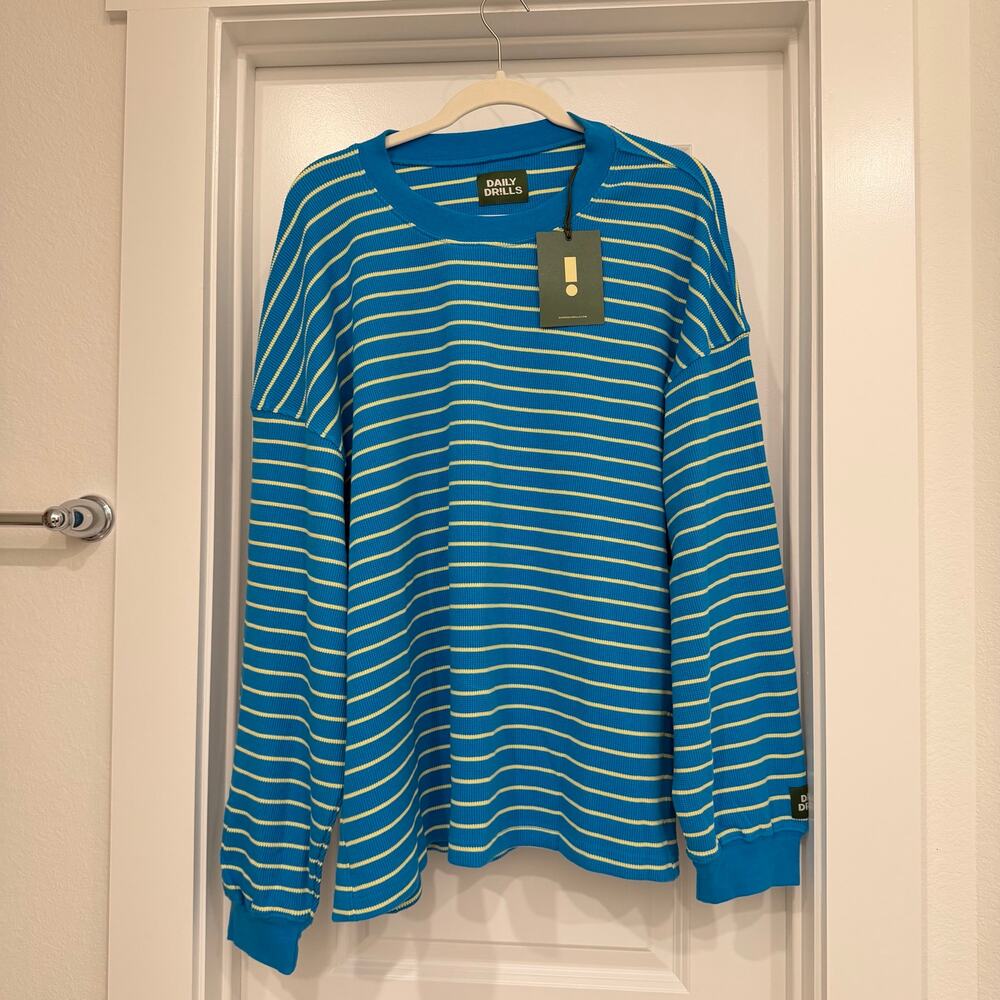 NWT Daily Drills Oversized Thermal in Tide + Lemonade Stripe Size M/L - Picture 3 of 7